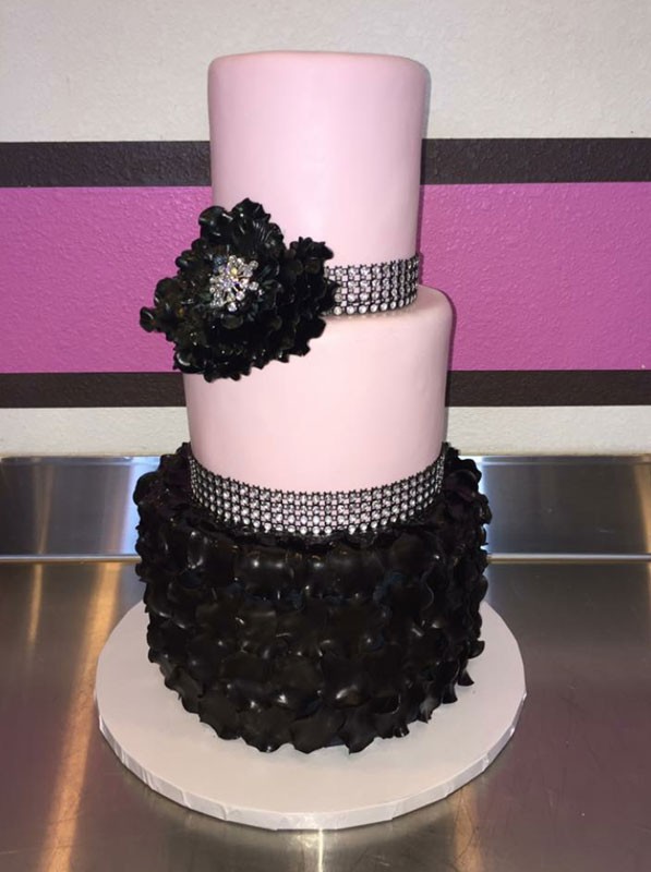 Cakes for Special Occasions Wedding, Birthday, Anniversary & More