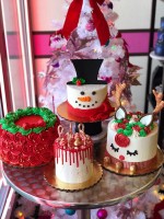 holidaycakes.jpg